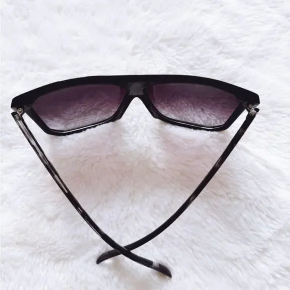 Kira Black Oversized Sunglasses - Picture 9 of 11